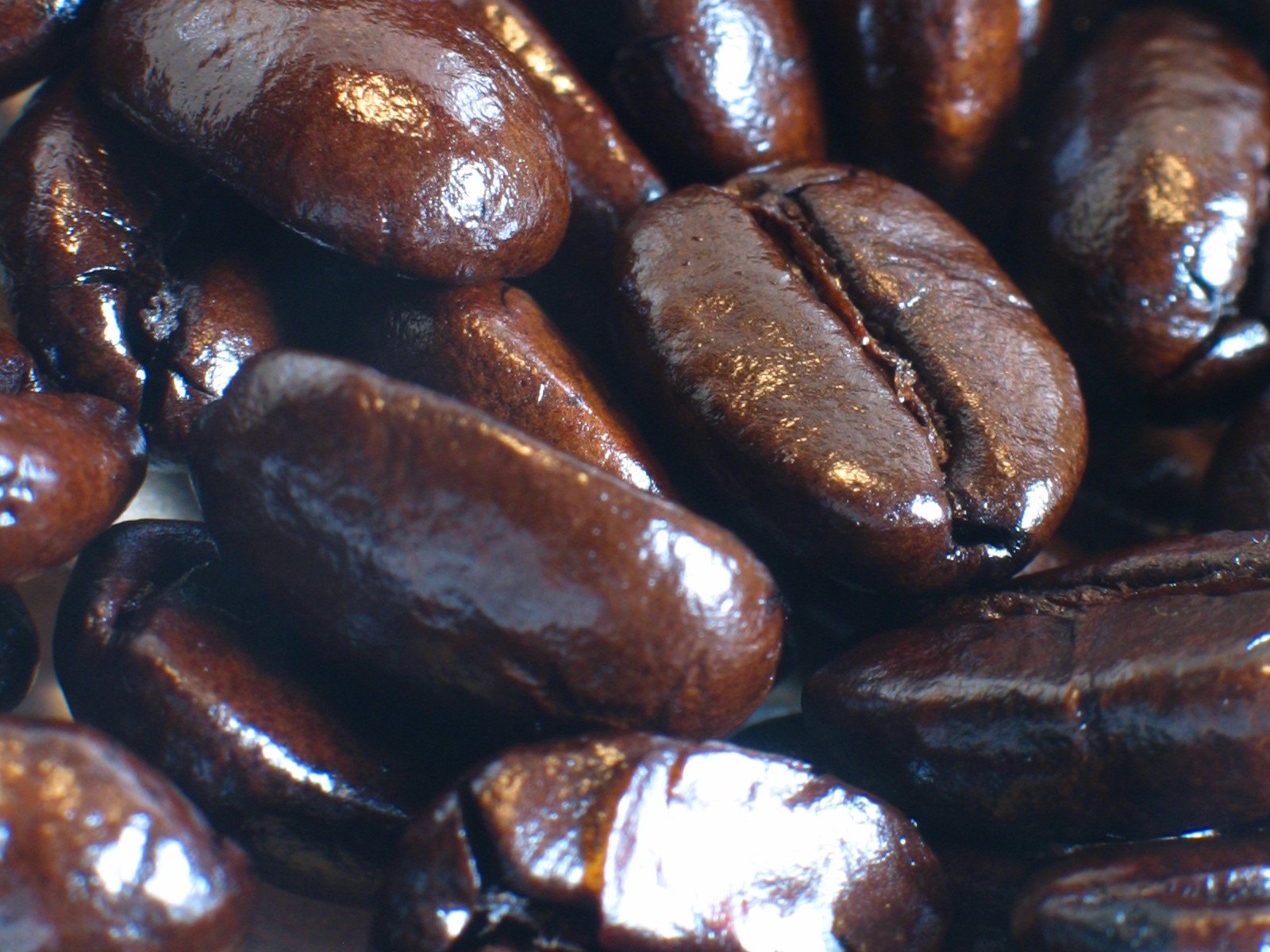 Dark espresso-roast beans